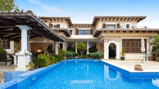 Spacious mediterranean villa with pool and partial sea view in Costa de la Calma