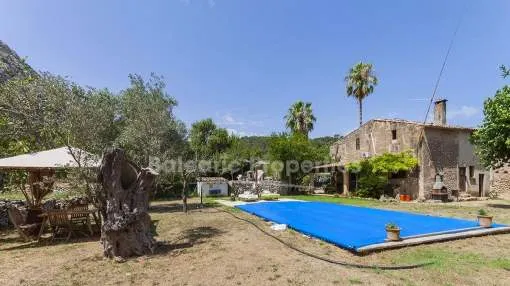 Rustic stone finca ideal for renovation for sale near Pollensa, Mallorca Rustic stone finca ideal for renovation for sale near Pollensa, Mallorca