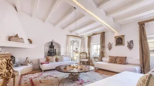 Unique palace apartment for sale in Palma, Mallorca 