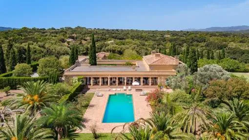 Hacienda style country manor for sale near Llubi, Mallorca