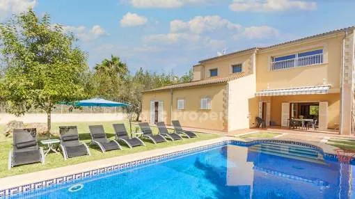 Fantastic villa with holiday license for sale close to Pollensa, Mallorca