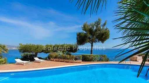 Apartment with direct access to the sea for sale in Cala Vinyes, Mallorca