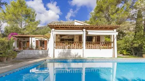Traditional detached villa for sale in a privileged area of Pollensa, Mallorca