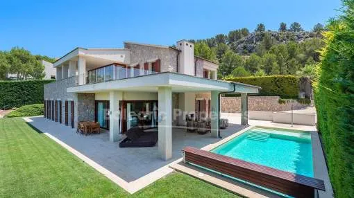 First class luxury villa for sale by the golf course in Canyamel, Mallorca First class luxury villa for sale by the golf course in Canyamel, Mallorca