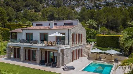 Luxury villa for sale within the Cap Vermell Estate in Canyamel, Mallorca