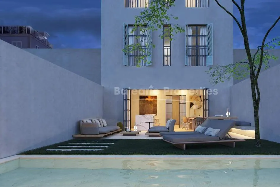 Amazing townhouse with gorgeous terrace for sale in Santa Catalina, Palma, Mallorca
