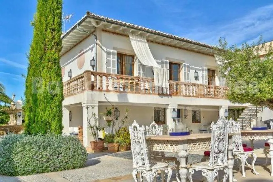 One of a kind town house for sale in Palma de Mallorca 