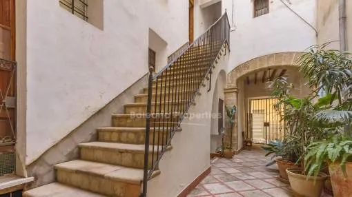 Authentic chic apartment for sale in the historic heart of Palma, Mallorca