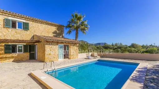 Charming country home with private pool for sale in Llucmajor, Mallorca