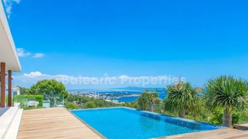 Villa in an elevated position with luxurious design for sale in Bendinat, Mallorca