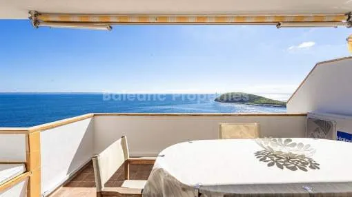 Frontline three bedroom apartment with sea views for sale in Torrenova, Mallorca