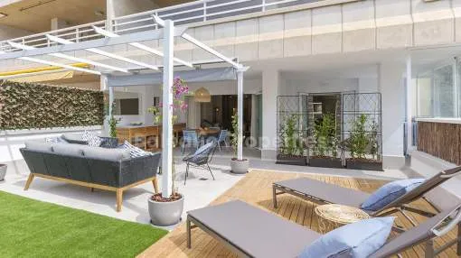 Luxury apartment with large terrace for sale in Puerto Portals, Mallorca Luxury apartment with large terrace for sale in Puerto Portals, Mallorca