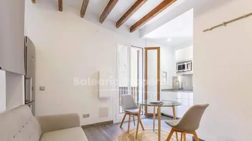 Chic apartment for sale, near the cathedral in the heart of Palma Old Town, Mallorca Chic apartment for sale, near the cathedral in the heart of Palma Old Town, Mallorca