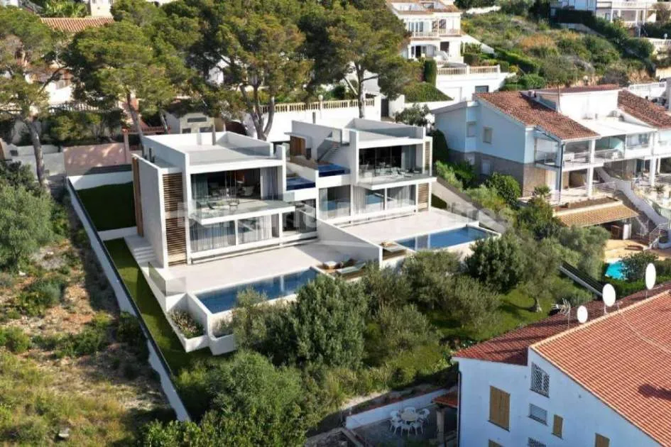 Spectacular new villa with sea views for sale in Alcudia, Mallorca 