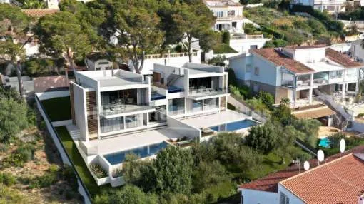 Spectacular new villa with sea views for sale in Alcudia, Mallorca 