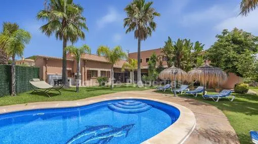 Family villa with private pool for sale close to Pollensa, Mallorca