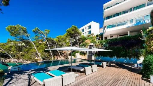 Modern villa with stunning views and guest house for sale in Andratx, Mallorca