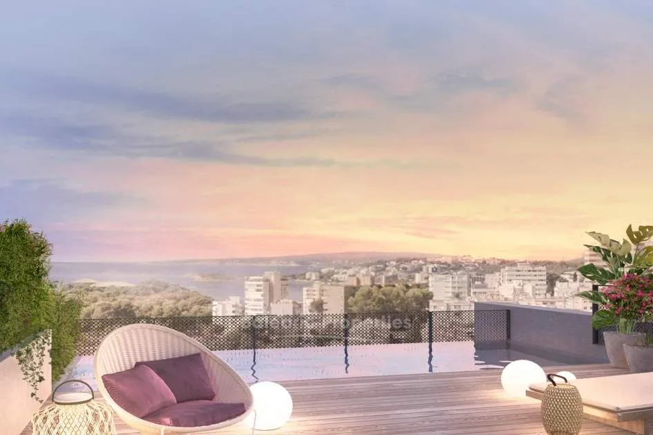 Deluxe penthouse apartment with private pool, for sale in Palma, Mallorca