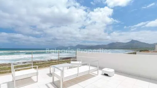 Amazing frontline villa for sale in Son Serra de Marina, Santa Margalida, Mallorca Amazing frontline villa for sale in Son Serra de Marina, Santa Margalida, Mallorca