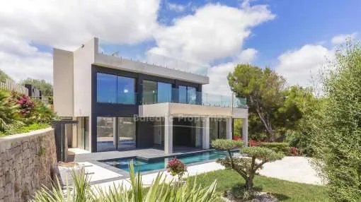 Sea view villa with private access to the beach for sale in Cala Domingos, Mallorca Sea view villa with private access to the beach for sale in Cala Domingos, Mallorca