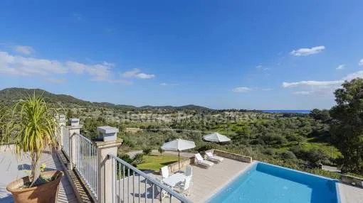 Beautiful hilltop villa with panoramic views for sale in Felanitx, Mallorca