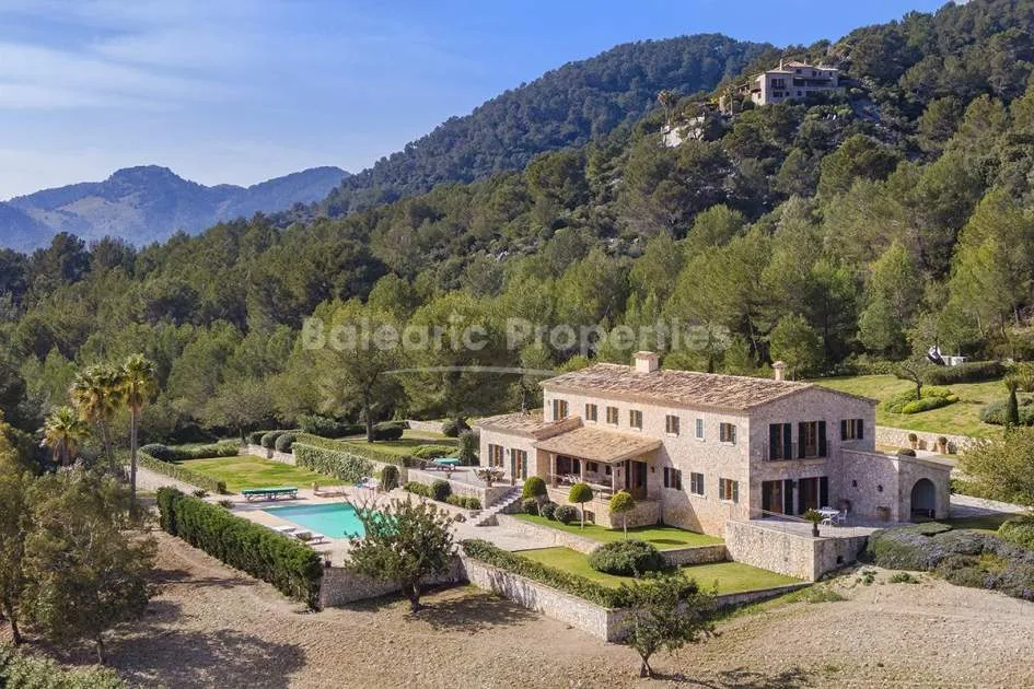 Stunning rural estate with mountain views for sale in Pollensa, Mallorca