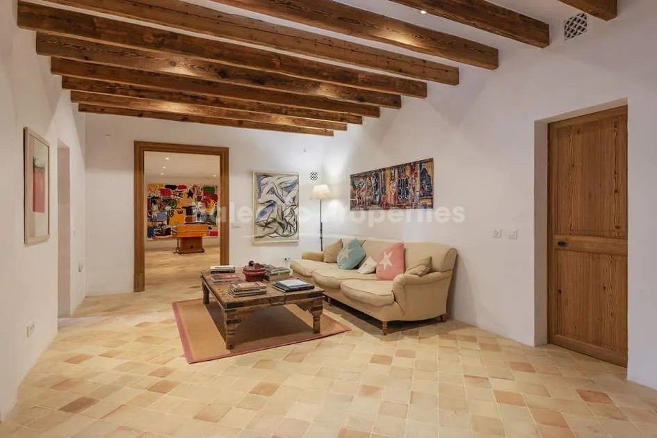 Stunning rural estate with mountain views for sale in Pollensa, Mallorca
