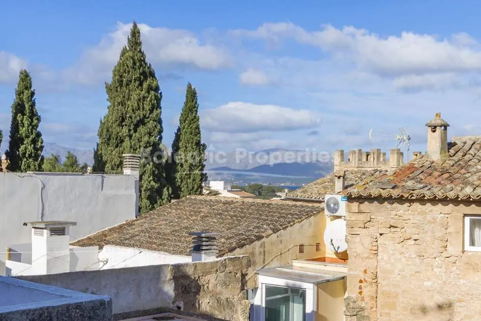 Village house to renovate for sale in the historic centre of Alcudia, Mallorca