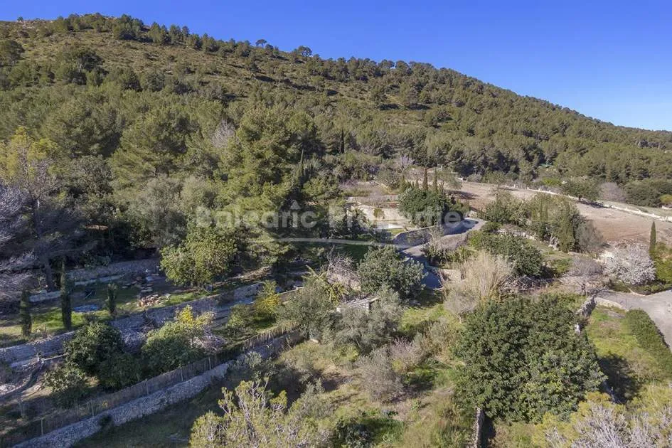 Incredible mountain view finca for sale in Alcudia, Mallorca