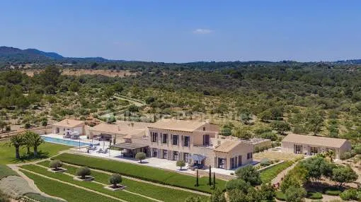 Luxury seaview country estate with guest houses for sale in Porto Cristo, Mallorca Luxury seaview country estate with guest houses for sale in Porto Cristo, Mallorca