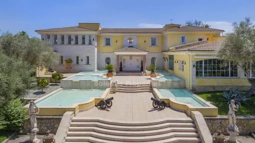 Magnificent country house with 2 pools and spa for sale near Binissalem, Mallorca Magnificent country house with 2 pools and spa for sale near Binissalem, Mallorca