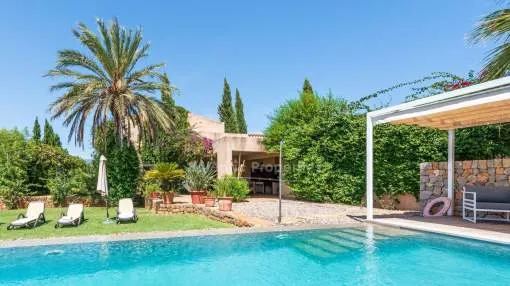 Gorgeous country home with holiday rental license for sale in Buger, Mallorca