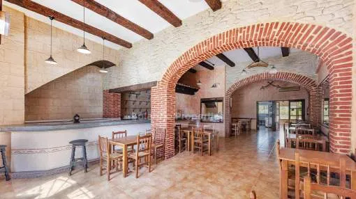Characterful building with lots of potential for sale in Felanitx, Mallorca Characterful building with lots of potential for sale in Felanitx, Mallorca
