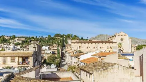 Penthouse with incredible views for sale in the centre of Pollensa, Mallorca