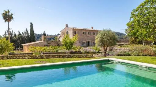 Country villa for sale at the foot of the mountain near the town Selva, Mallorca