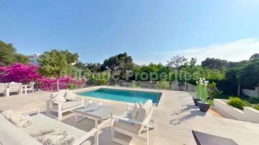 Modern family villa for sale 200m from the beach In Palmanova, Mallorca