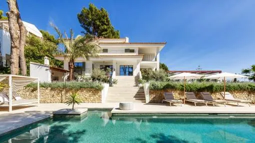 Spectacular hillside villa with sea views for sale in Cas Català, Mallorca