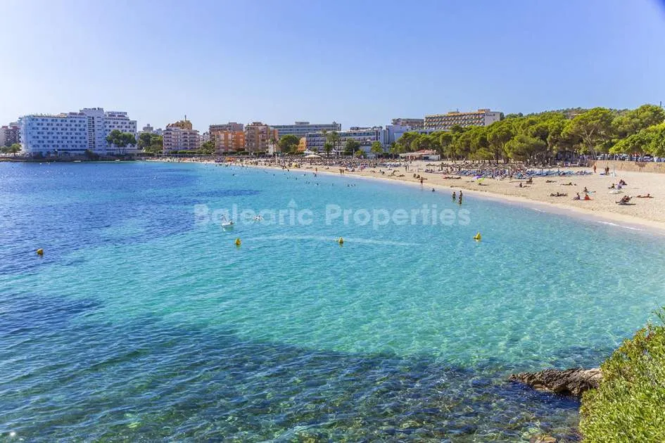 Apartment for sale, second line to the beach in Palmanova, Mallorca 
