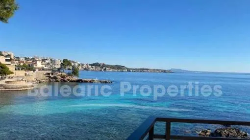 Incredible front line apartment for sale with direct sea access in Cas Catala, Mallorca Incredible front line apartment for sale with direct sea access in Cas Catala, Mallorca