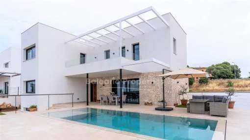 Modern detached villa with pool for sale in Marratxi, near Palma, Mallorca