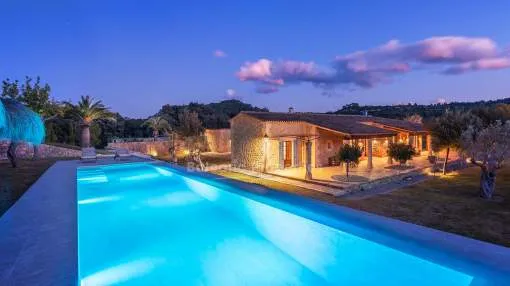 Fabulous country home for sale in a picturesque valley near Campanet, Mallorca