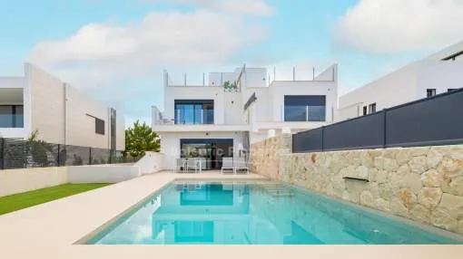 Brand new semi-detached house with pool for sale in Puig de Ros, Mallorca