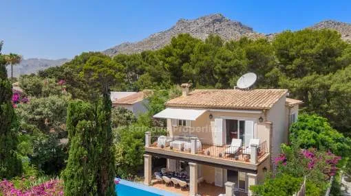 Perfectly located villa for sale near the beaches in Cala San Vicente, Mallorca