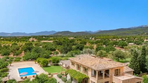 Extraordinary country villa for sale in Santa Maria del Cami, Mallorca