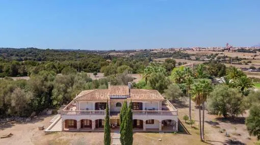 Pleasant country house with sea views for sale in Muro, Mallorca Pleasant country house with sea views for sale in Muro, Mallorca