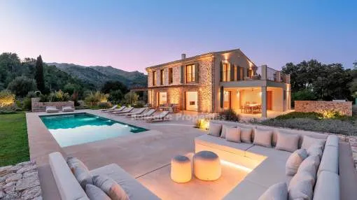 New stately villa with panoramic mountain views for sale in Pollensa, Mallorca New stately villa with panoramic mountain views for sale in Pollensa, Mallorca