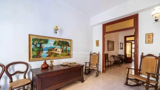 Large town house investment for sale in the heart of Sa Pobla, Mallorca