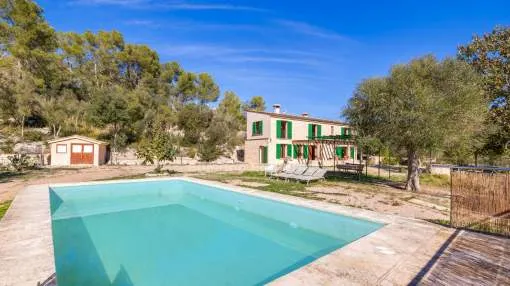 Charming country finca for sale on a large plot in Montuïri, Mallorca