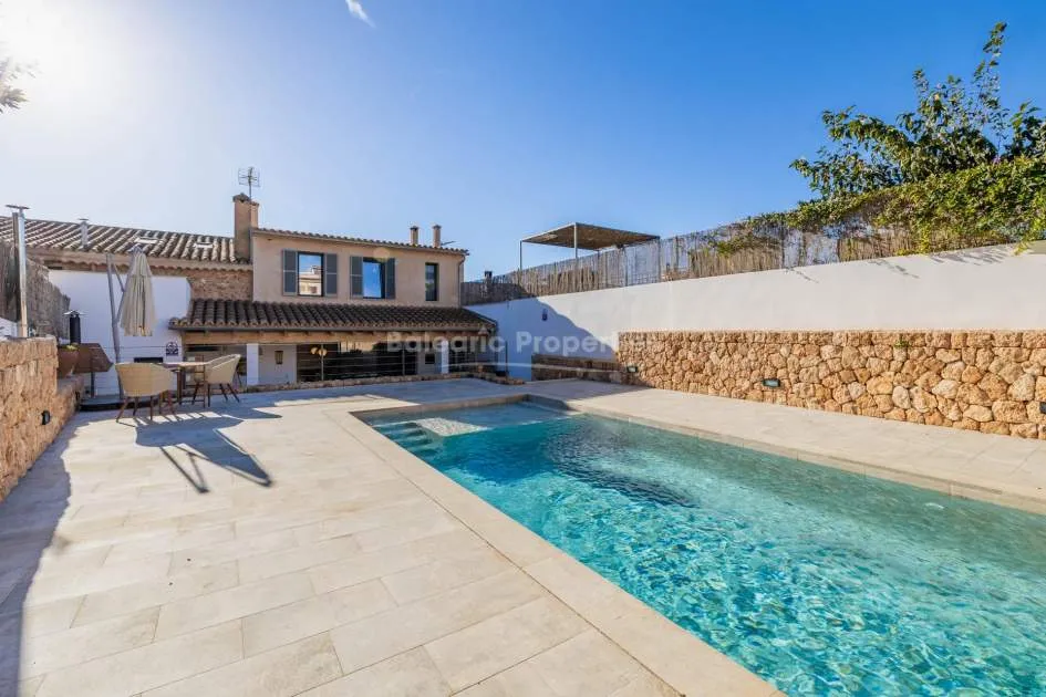 Beautifully renovated village house with pool for sale in Pòrtol, Mallorca