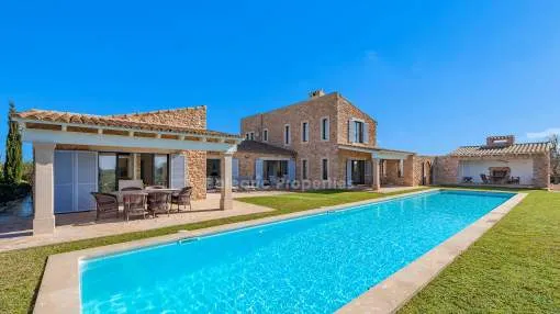 Magnificent finca with panoramic views for sale in Ses Salines, Mallorca 